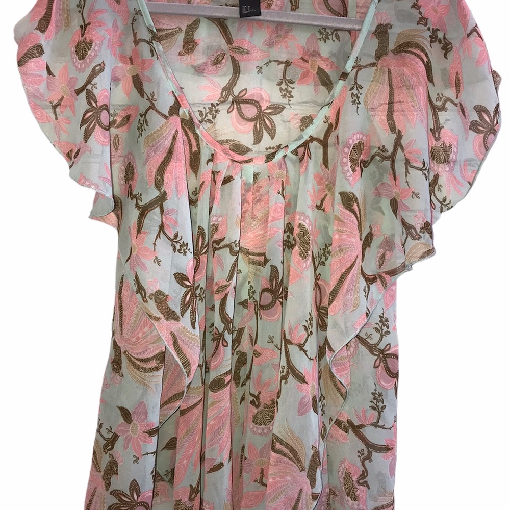 💄2 for $10💄H&M Sheer Sleeveless Shirt